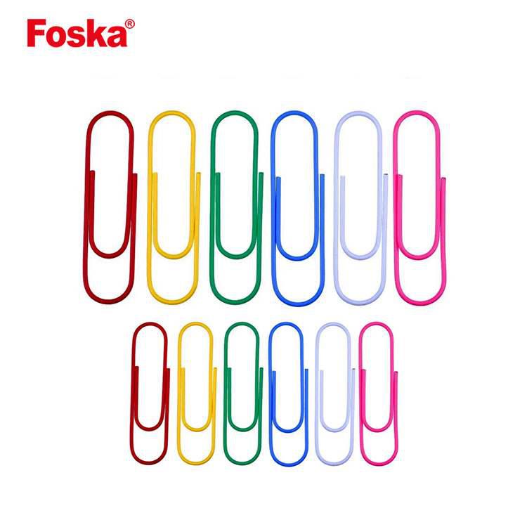 Color assorted paper clips