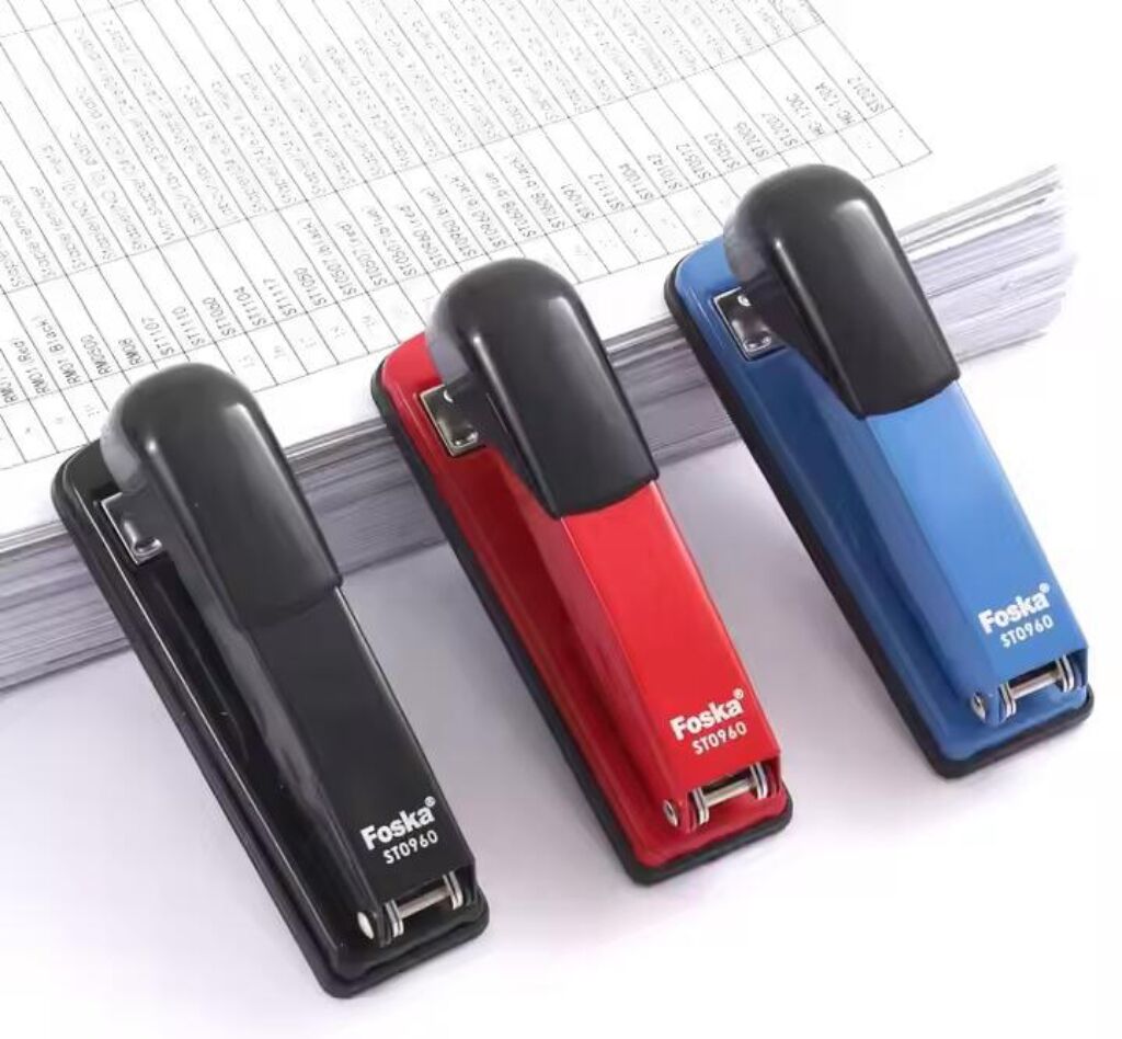 indispensable and good stapler