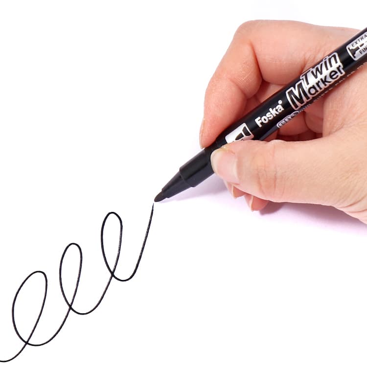 Dual-Tip Marker
